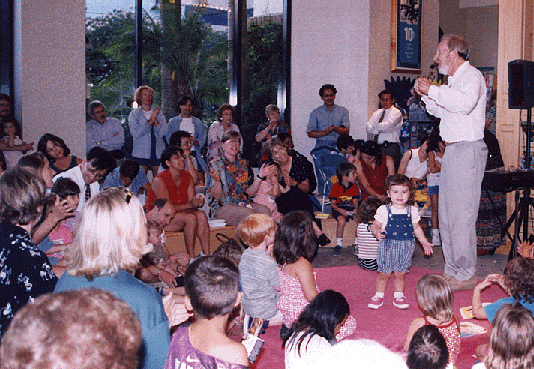 Bill at Barnes & Nobles_1